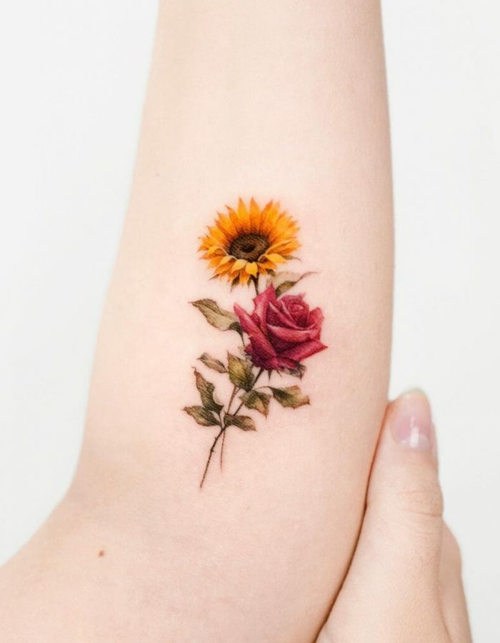 Gorgeous-Design-Sunflower-And-Roses-Tattoo-Drawing-821x1024